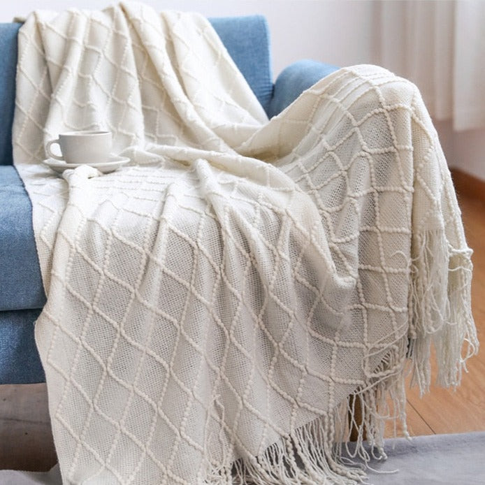 Aurelin Threaded Throw Blanket With Ultra Soft Comfort