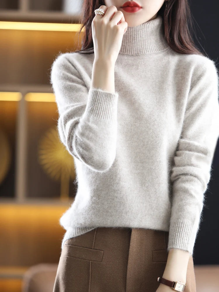 100% Mink Cashmere Turtleneck Sweater - Soft Slim Knit Pullover for Warm Elegant Autumn/Winter Style