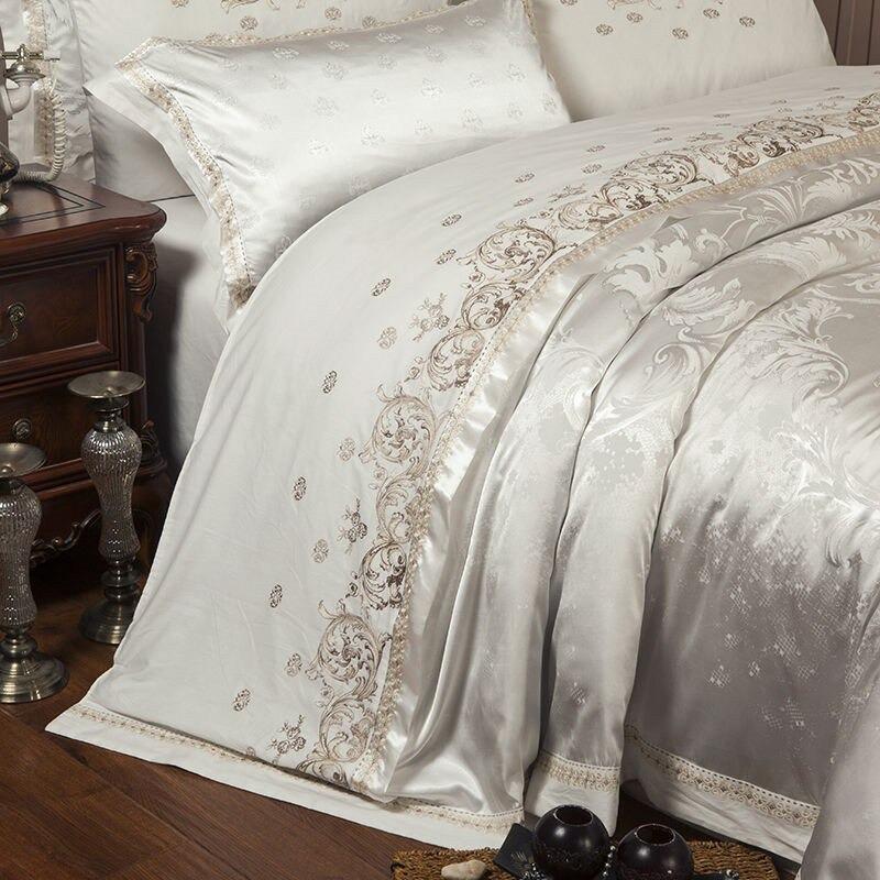 Aurelle Luxury Jacquard Duvet Cover Set in Egyptian Cotton Sateen