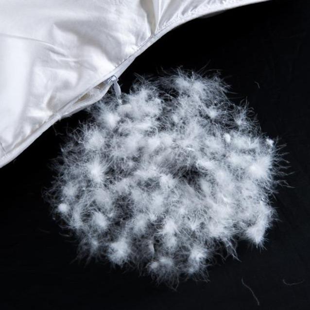 Velora Minimalist Goose Down Duvet Fifty Fifty With Breathable Cocoon Comfort