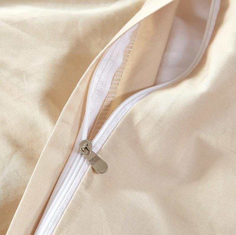 Luxurious Oriental Jacquard Bedding Set With 600 Thread Count