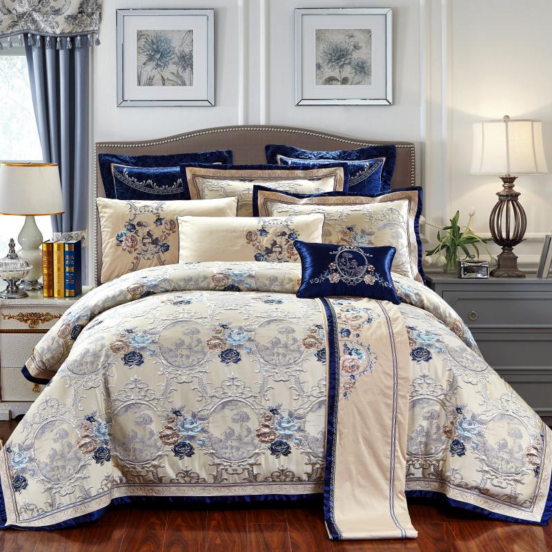 Luxurious Oriental Jacquard Bedding Set With 600 Thread Count