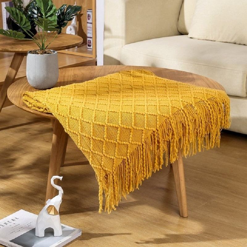 Aurelin Threaded Throw Blanket With Ultra Soft Comfort